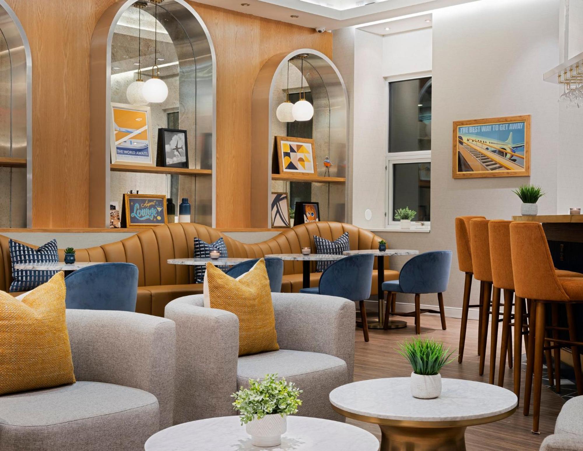 Voco Fiorello - Laguardia East By Ihg Нью-Йорк Екстер'єр фото