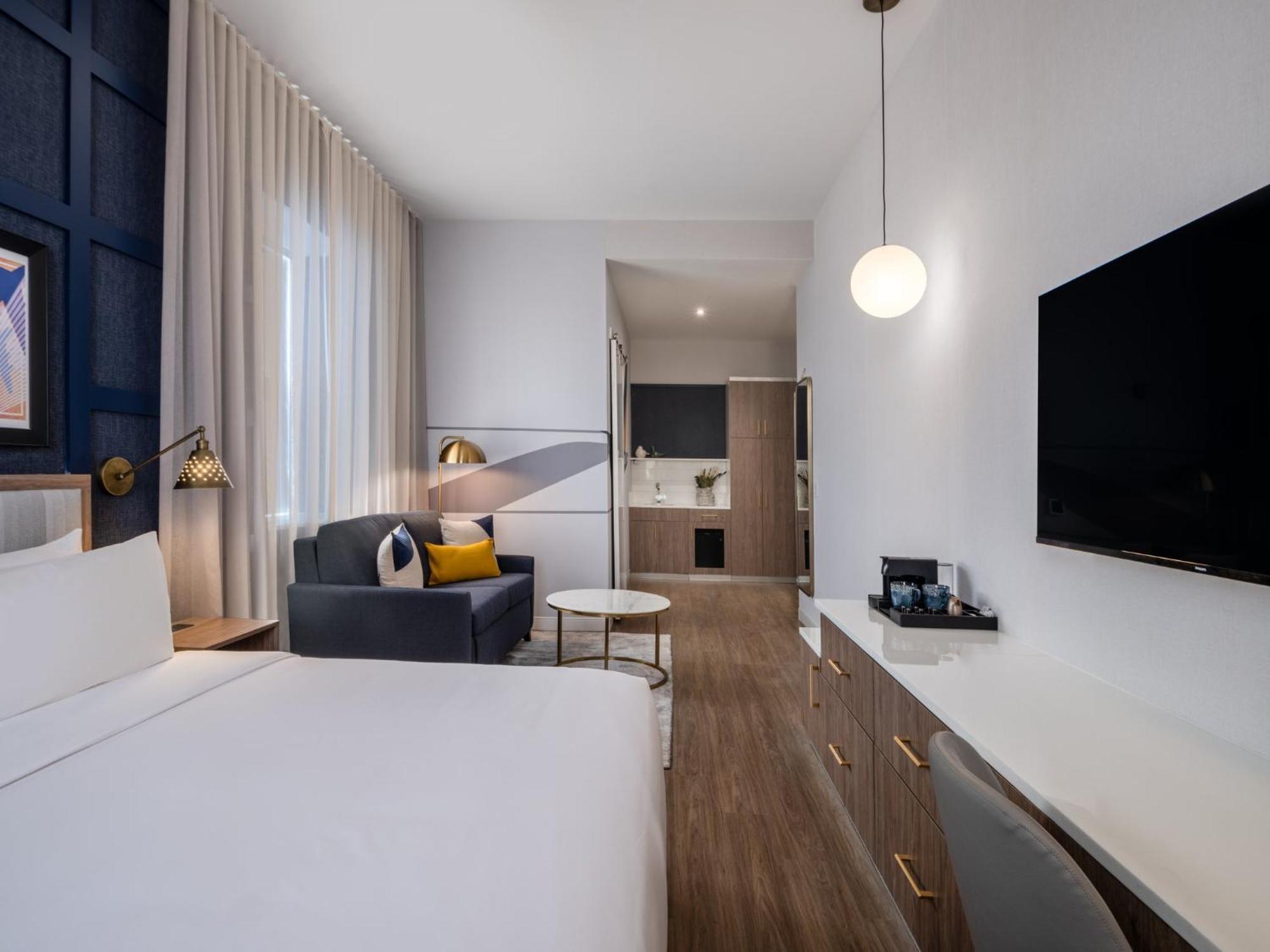 Voco Fiorello - Laguardia East By Ihg Нью-Йорк Екстер'єр фото