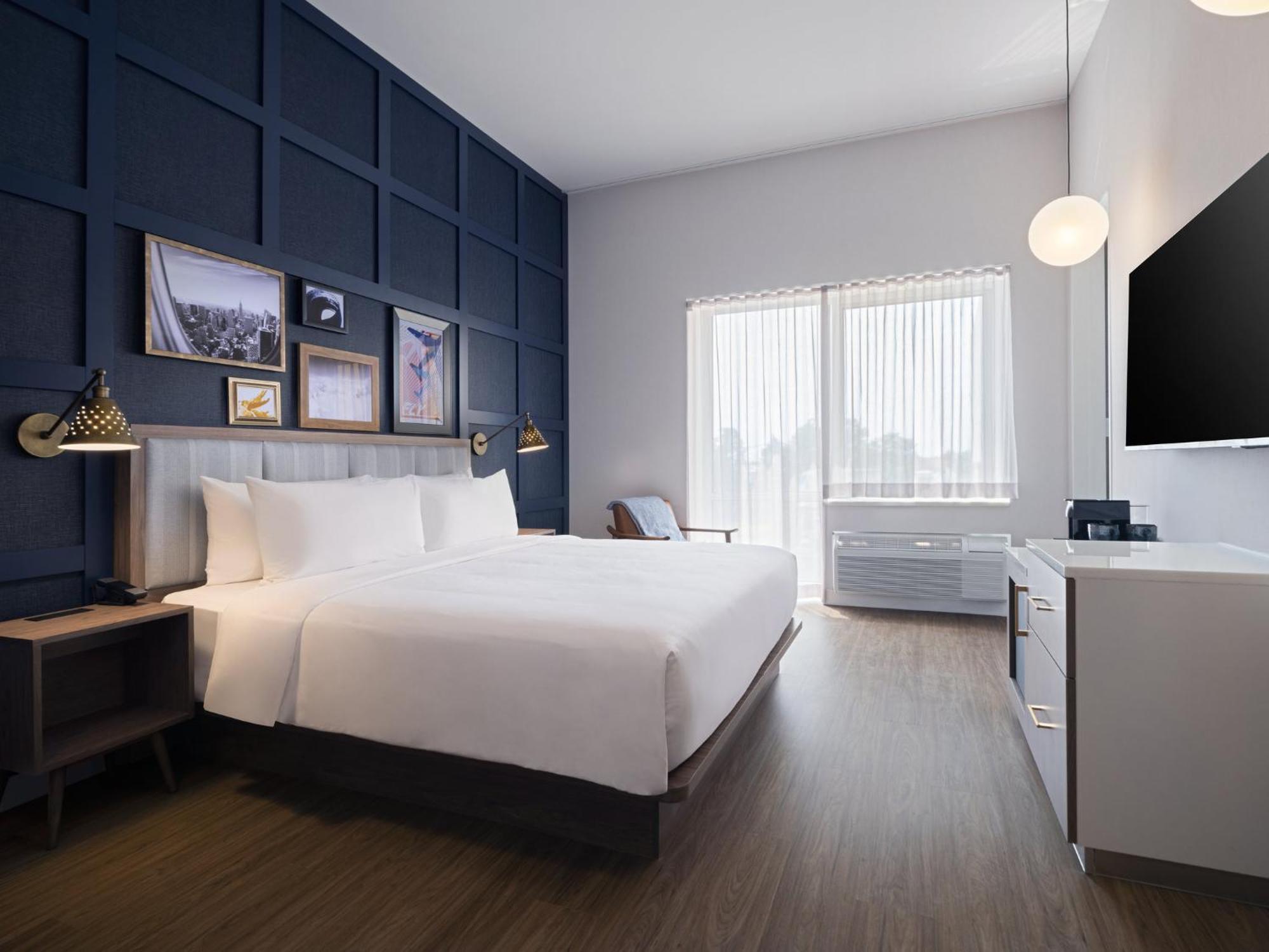 Voco Fiorello - Laguardia East By Ihg Нью-Йорк Екстер'єр фото